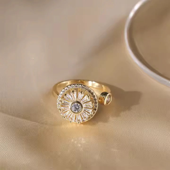 Fashion Rotatable Zircon Brass Jewelry Aesthetic Anti Anxiety Spinning Ring Trendy Snowflower Fidgets Ring for Women